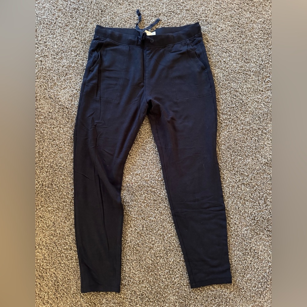 Lou and grey signature soft sweatpants joggers